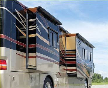 White Slideout Kover with Deflector 189in N521009