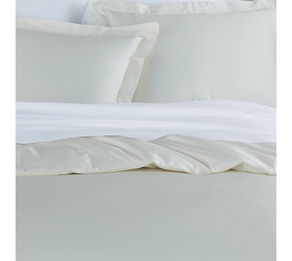 Ivory California King Fitted Sheet Z9961