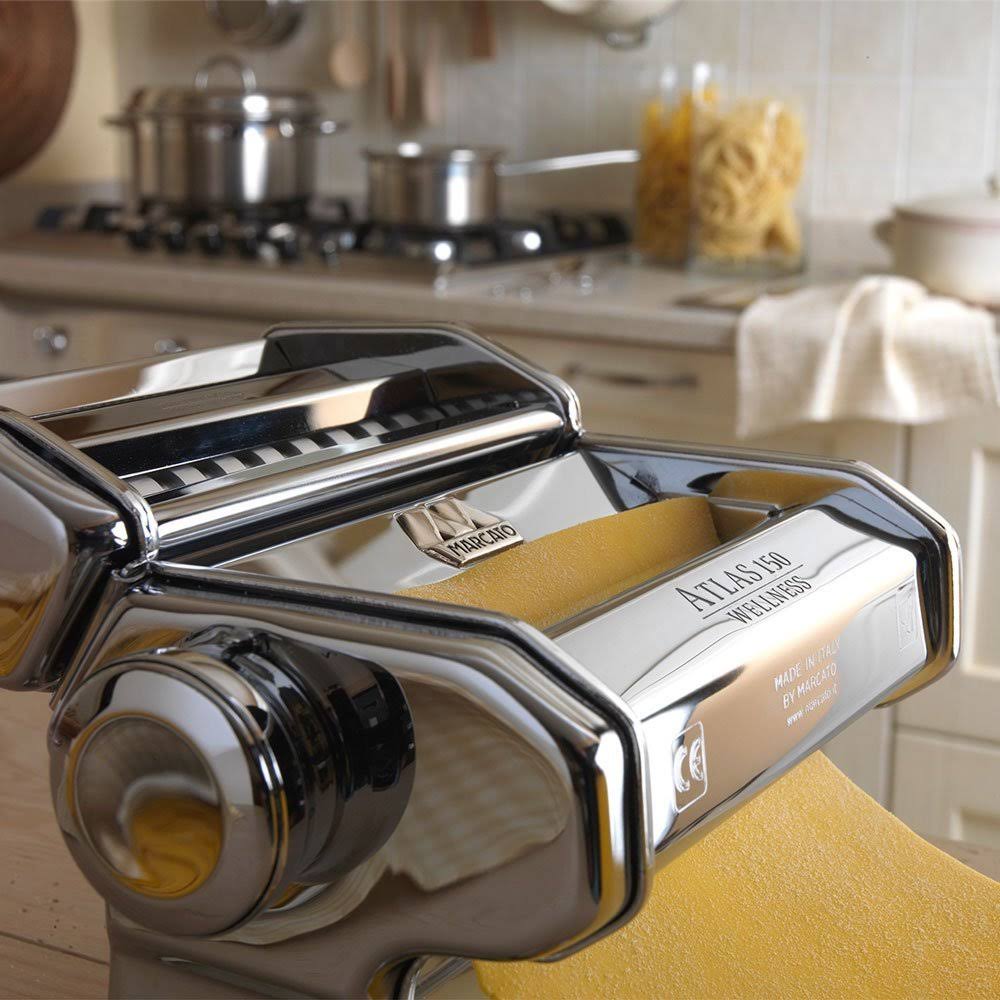 Atlas Pasta Machine with Pasta Cutter C270600