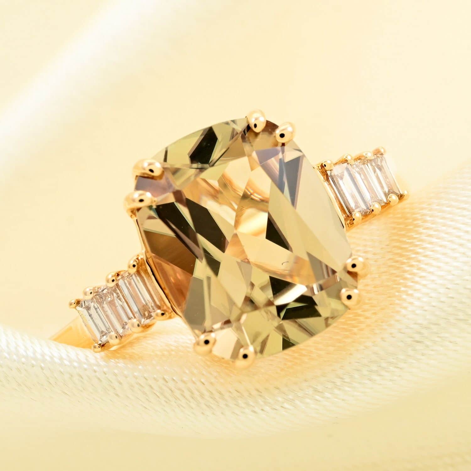 14K Yellow Gold Solitaire Ring with White Diamond Turkizite Size 8 Ct 2.9 S1008