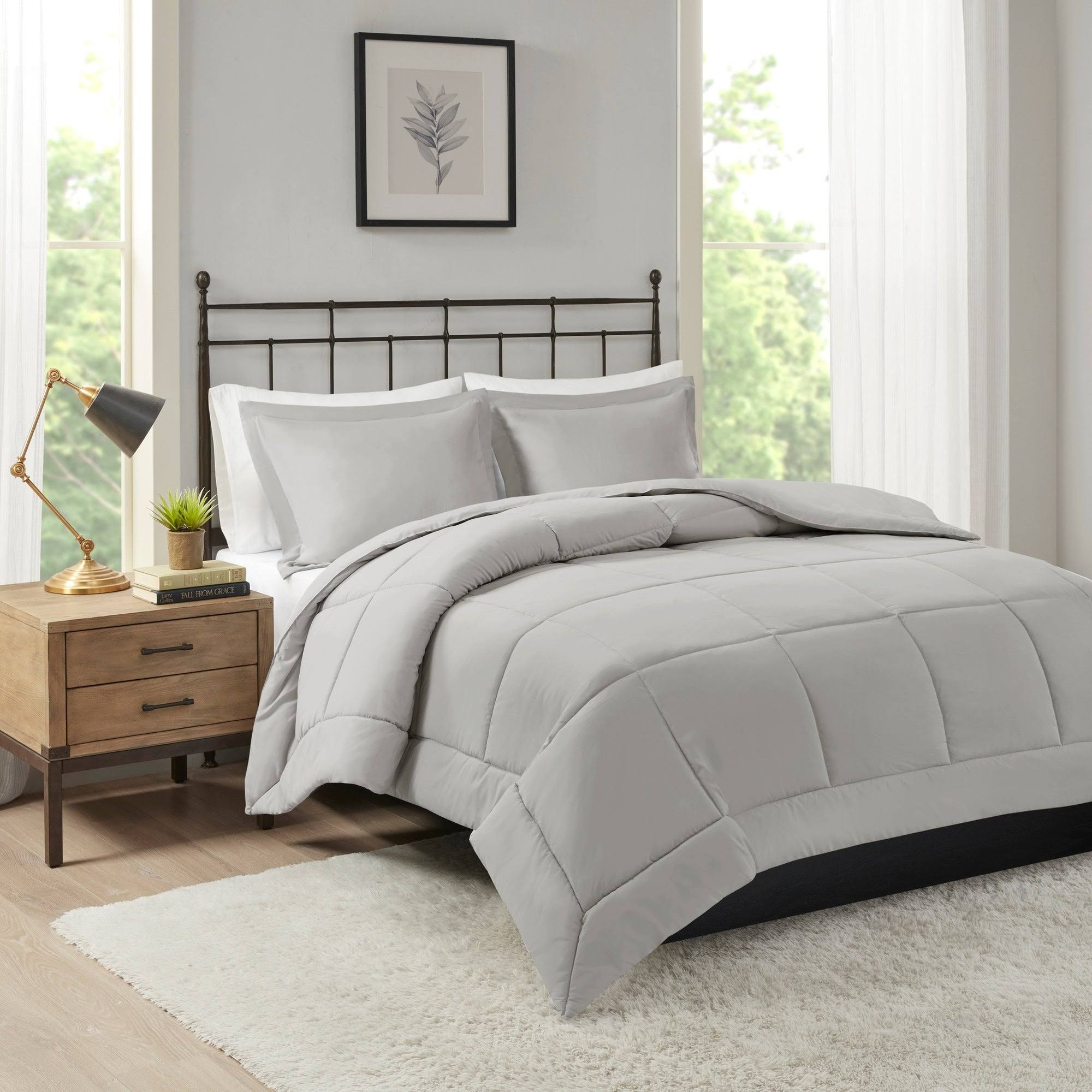 Blush King/Cal King Down Alternative Comforter Mini Set N70681