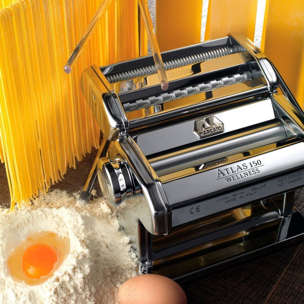 Atlas Pasta Machine with Pasta Cutter C270600