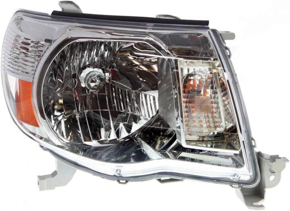 Driver and Passenger Side Headlight Assembly N835