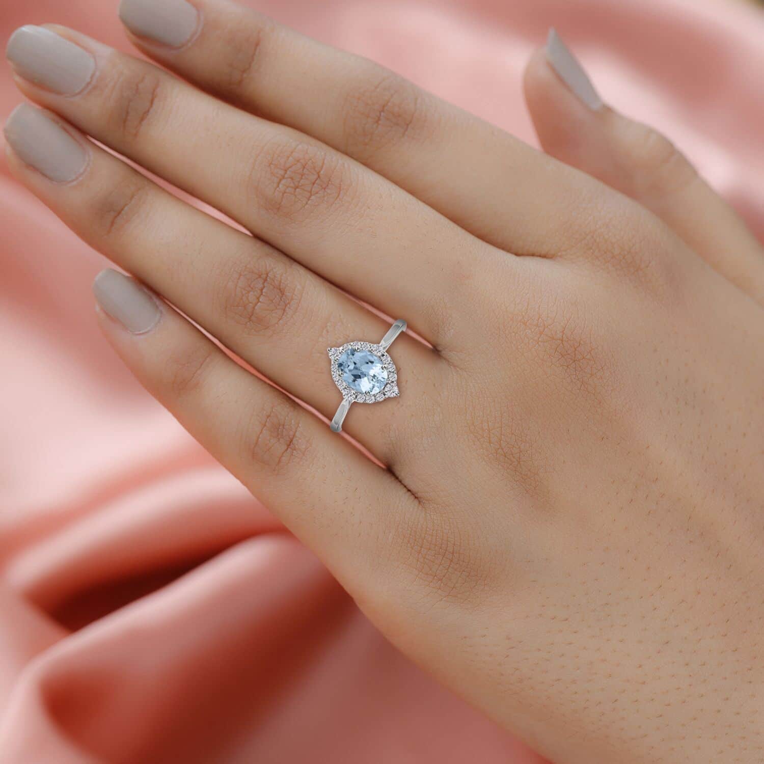 18K White Gold Halo Ring with Blue Aquamarine and White Diamond W519