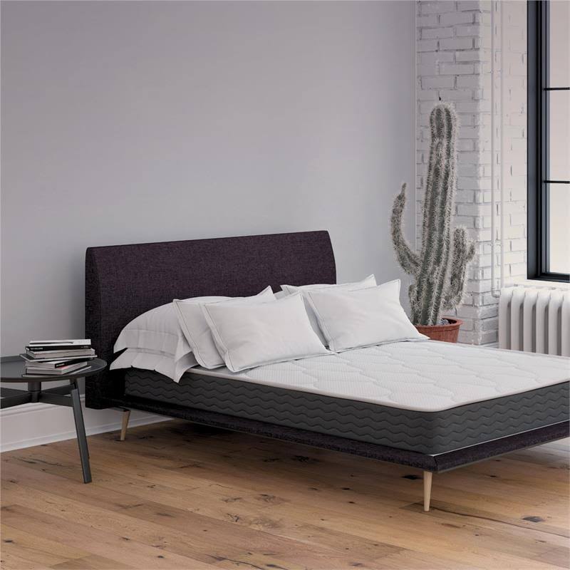 Full Encased Coil and Memory Foam Hybrid Mattress L691
