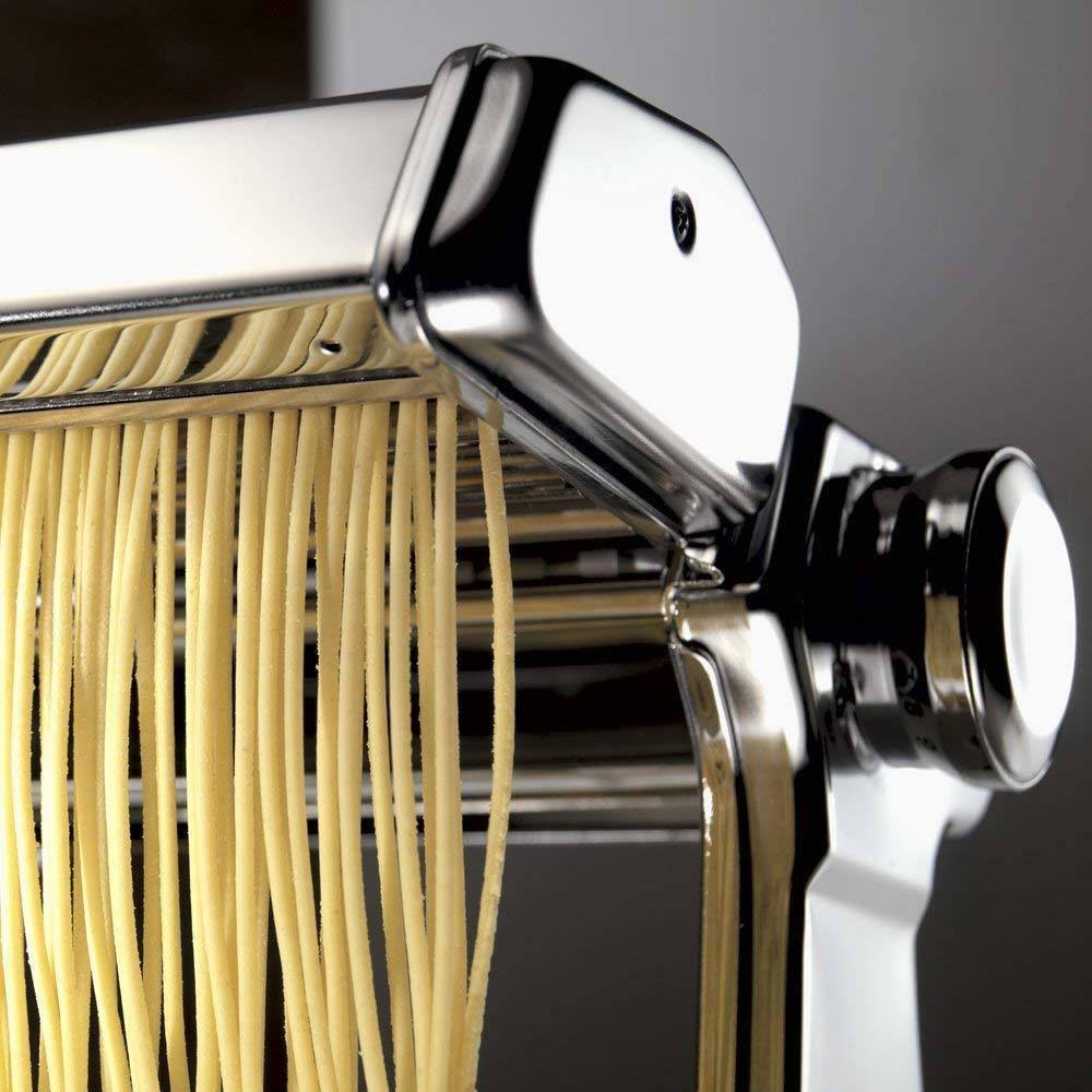 Atlas Pasta Machine with Pasta Cutter C270600