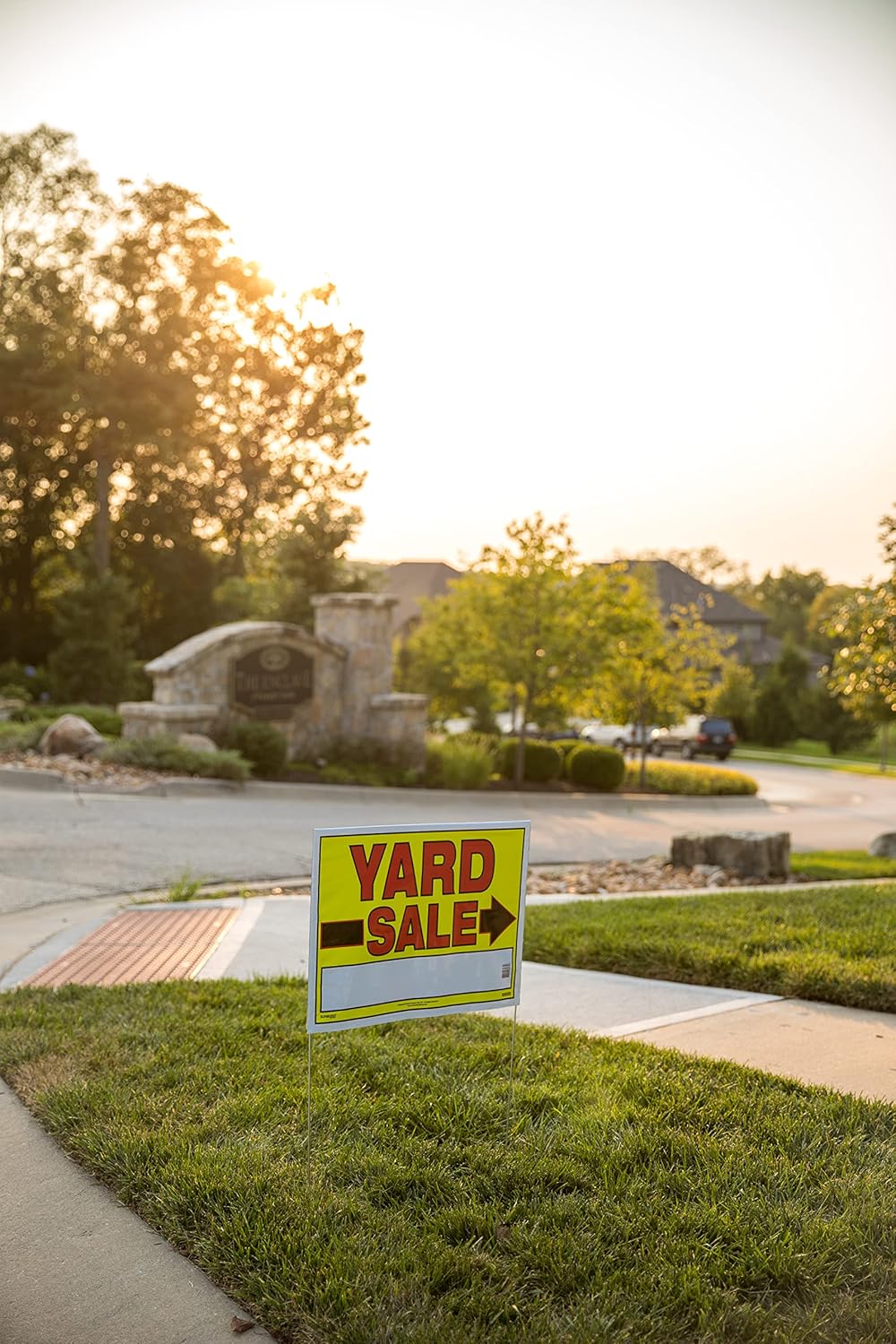Yard Sale Sign with U-Stake, 32" H x 26" W, Yellow and Red, 10 Count Pack of 2 N681721