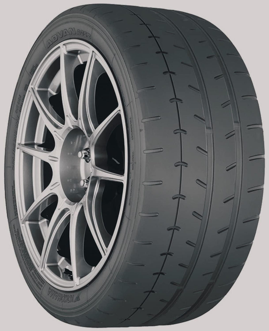 LT285/65R16 126S All-Season Tire H868981