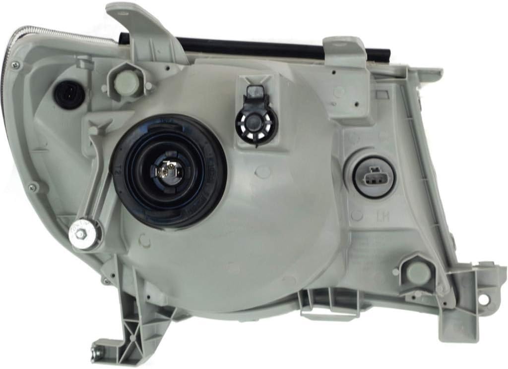 Driver and Passenger Side Headlight Assembly N835