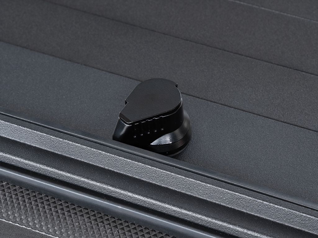 Retractable Truck Bed Tonneau Cover F853
