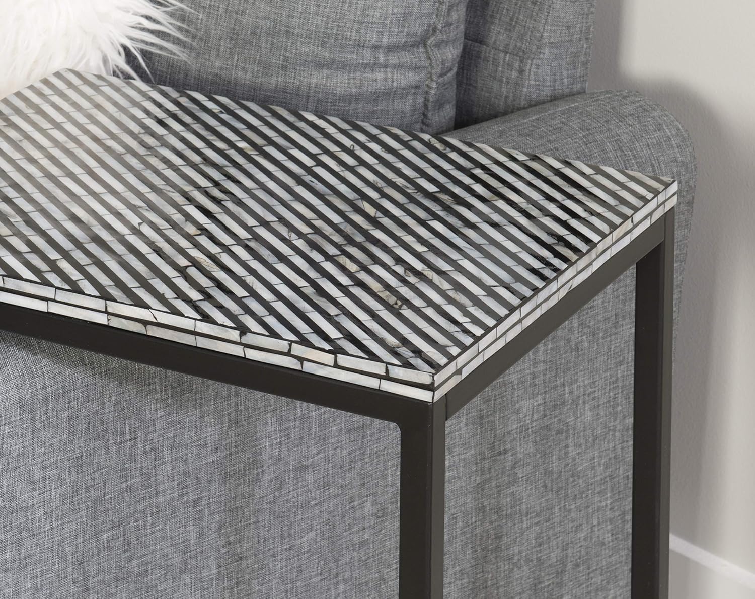 Black Accent C Table M404