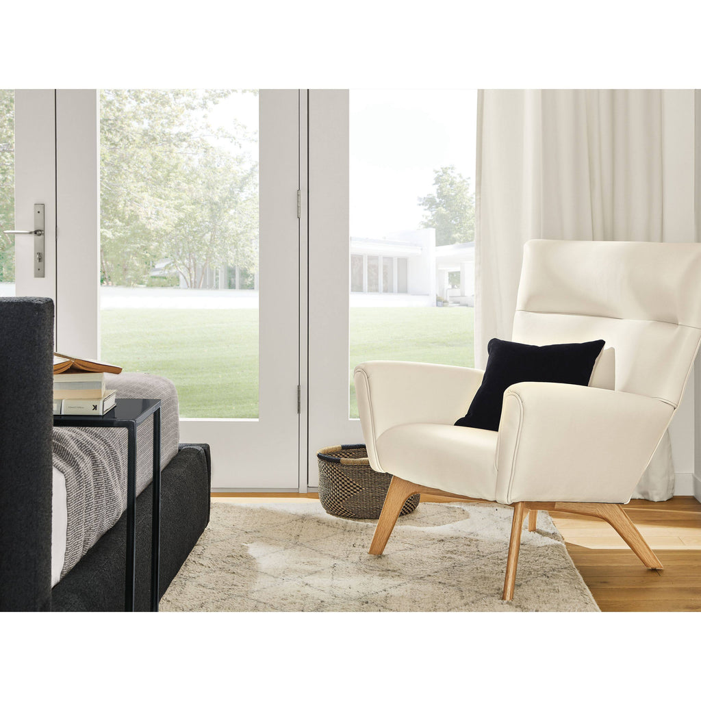 Slim C-Shaped Table T949