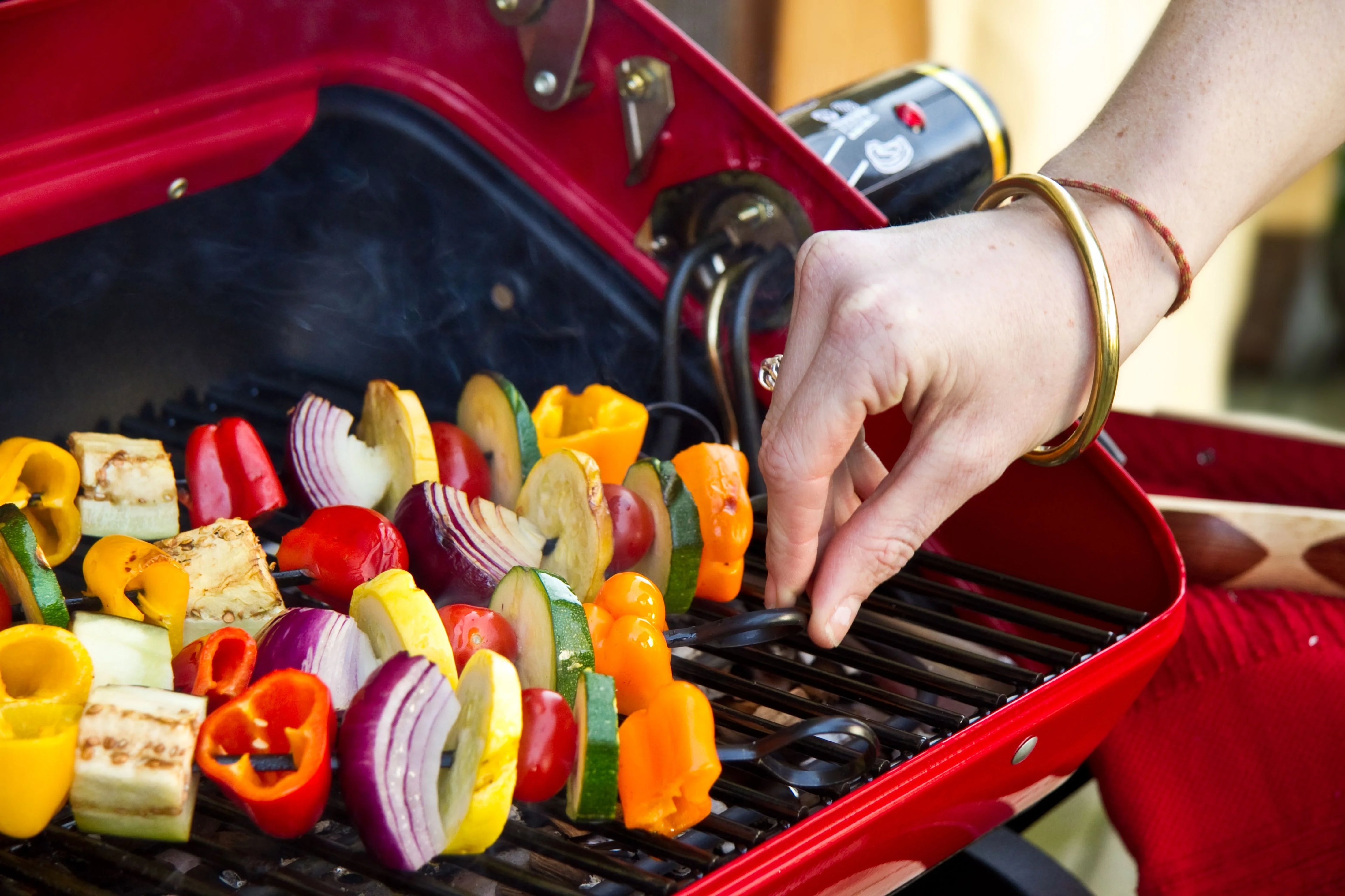 Electric Tabletop Steel Grill with 3-Position Element H89086